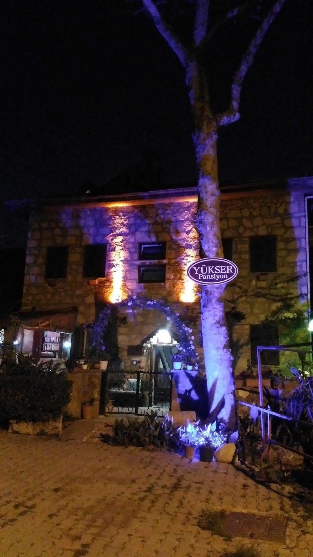 Yuekser Pansiyon Side Exterior photo